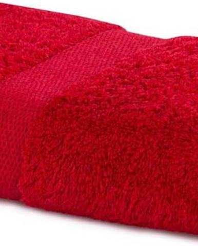 Červený ručník DecoKing Marina, 50 x 100 cm